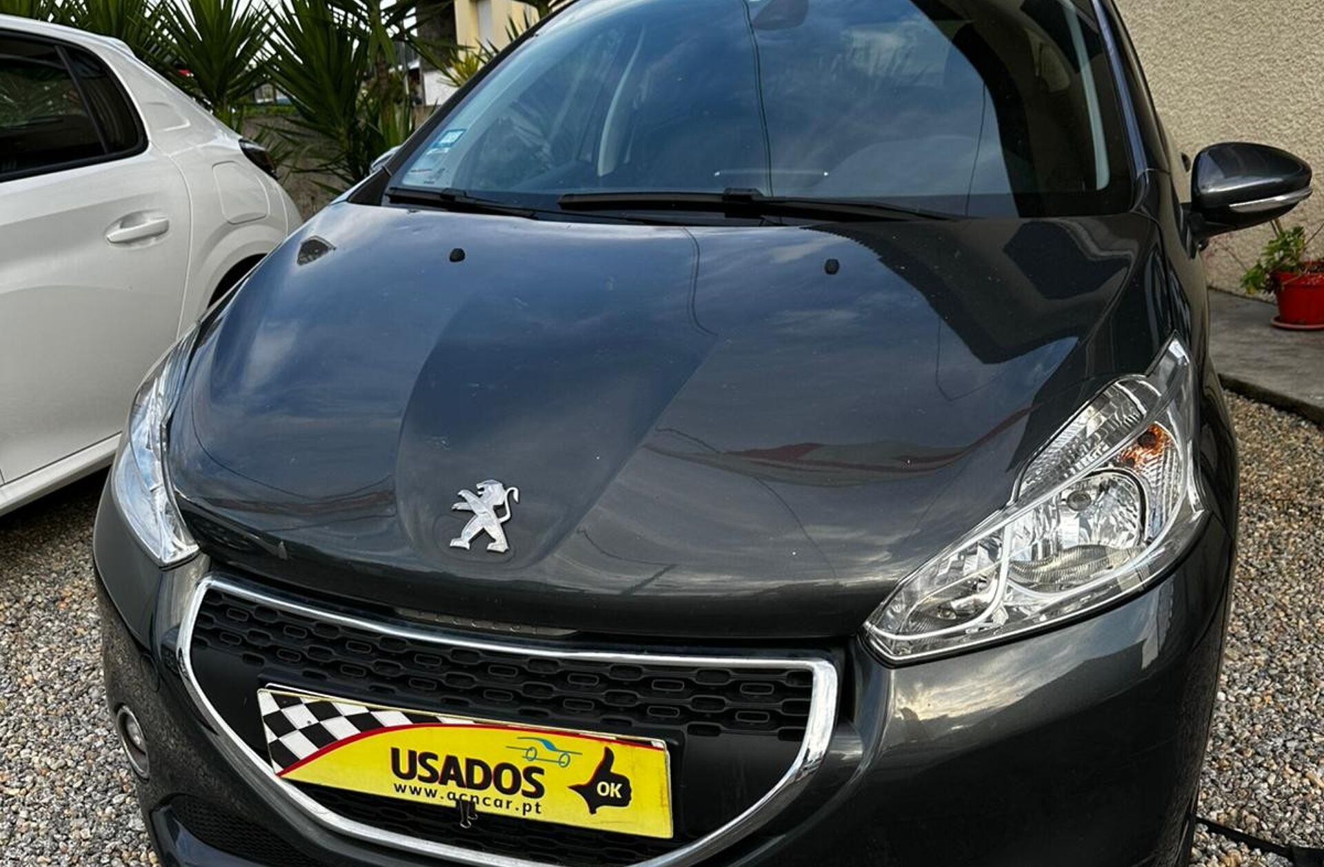 PEUGEOT 208 1.4 HDi
