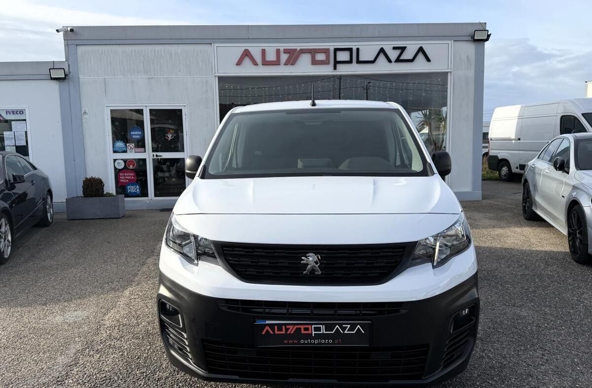 PEUGEOT Partner 1.5 BlueHDi Pre.St.Plus