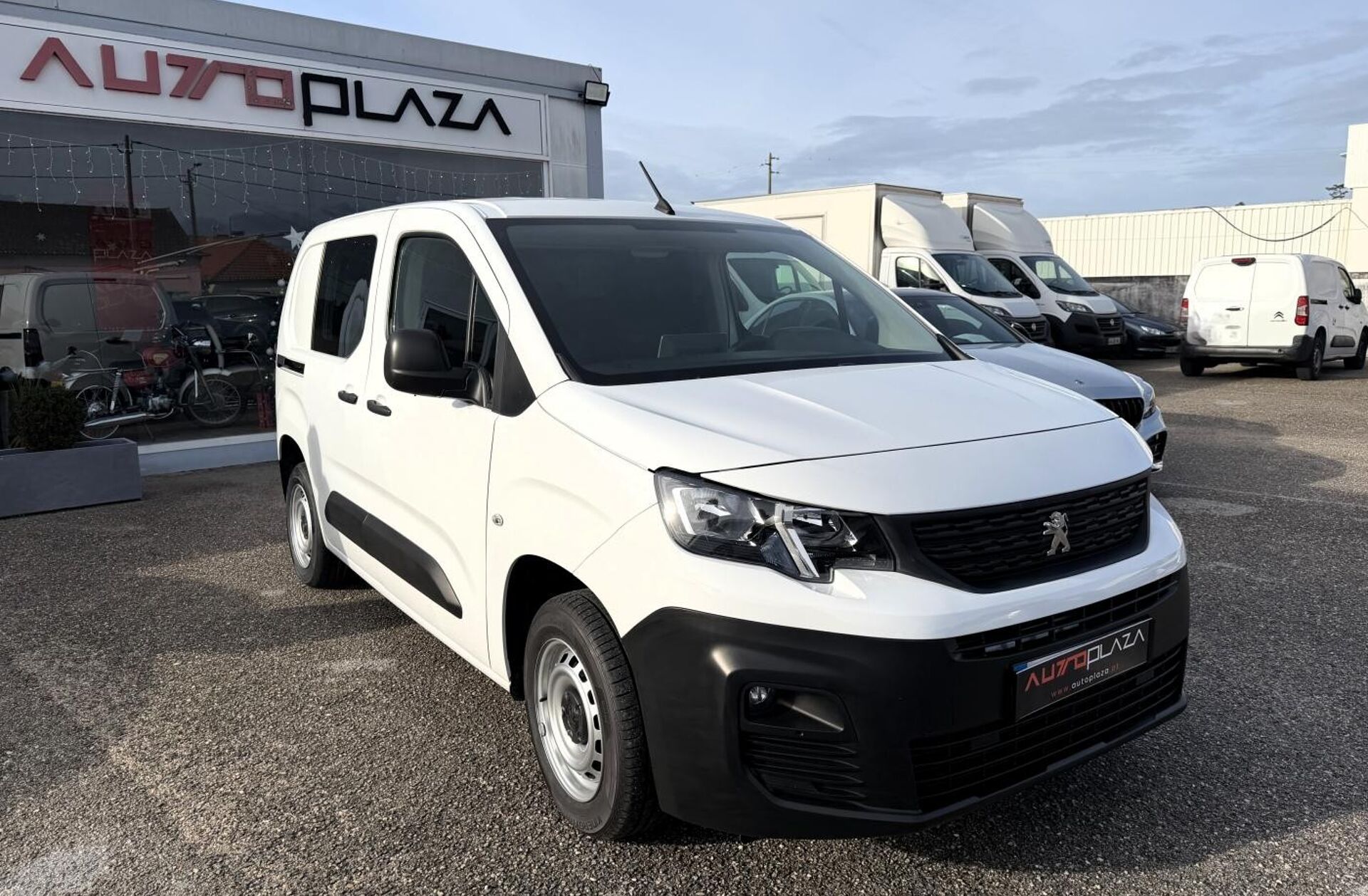 PEUGEOT Partner 1.5 BlueHDi Pre.St.Plus