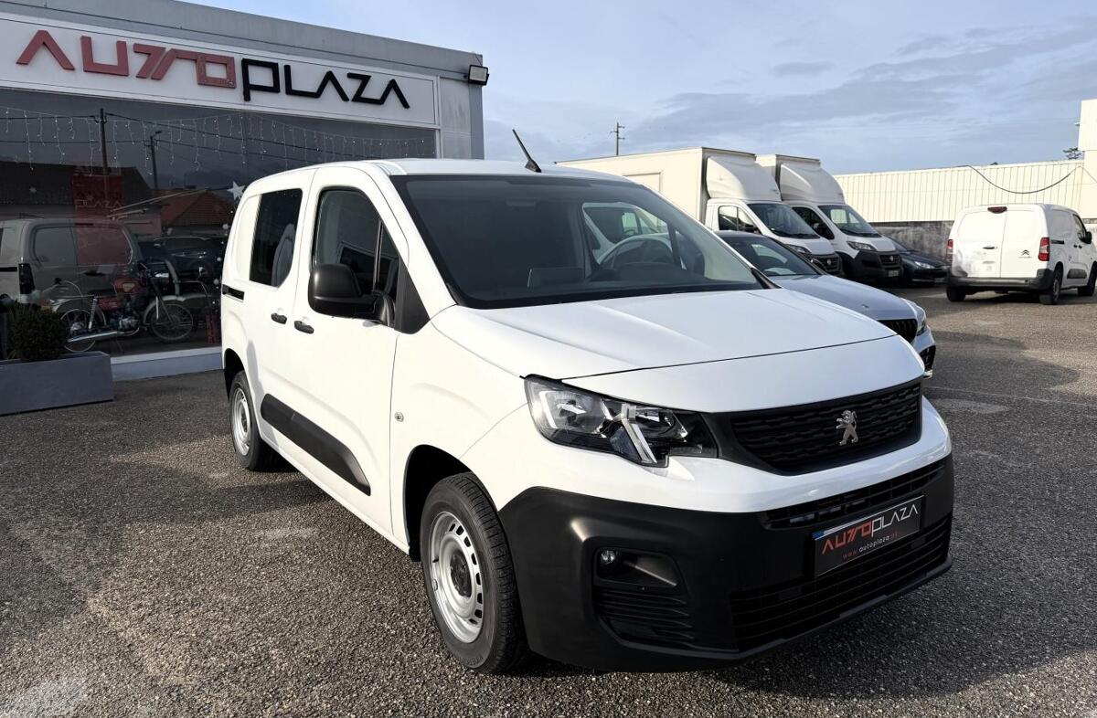 PEUGEOT Partner 1.5 BlueHDi Pre.St.Plus