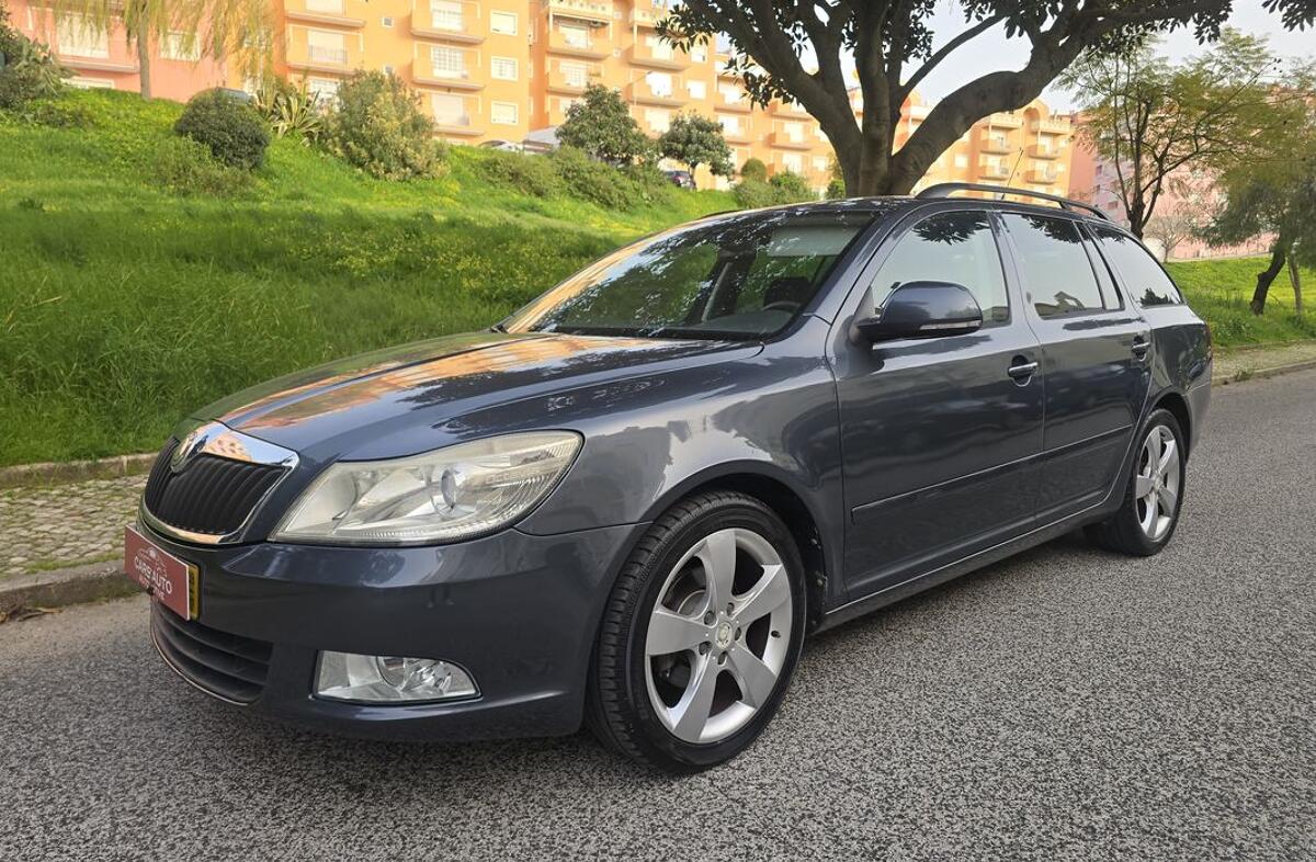 SKODA Octavia 1.9 TDi Sportline Pack