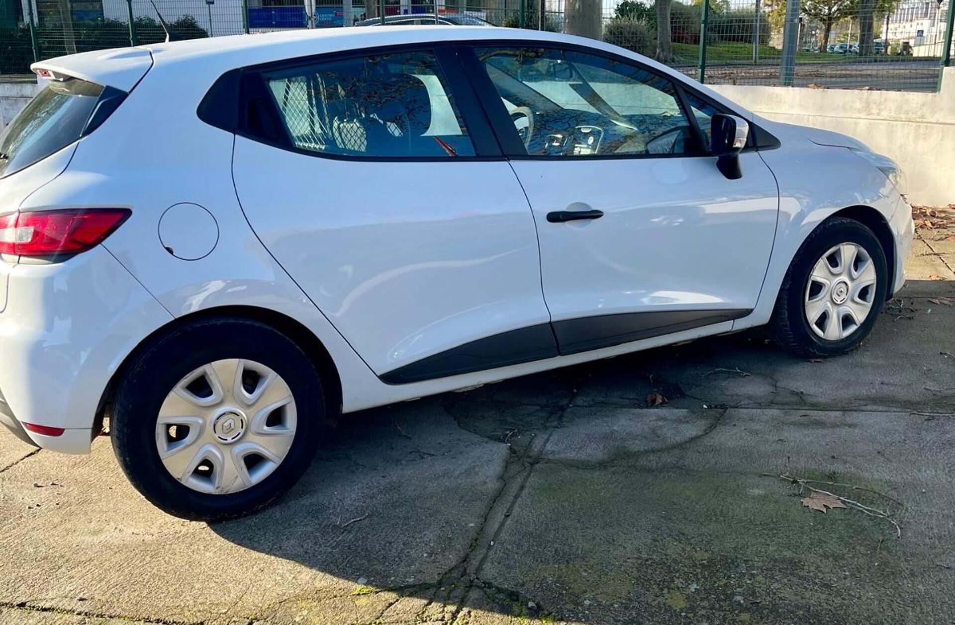 RENAULT Clio 1.5 dCi Limited