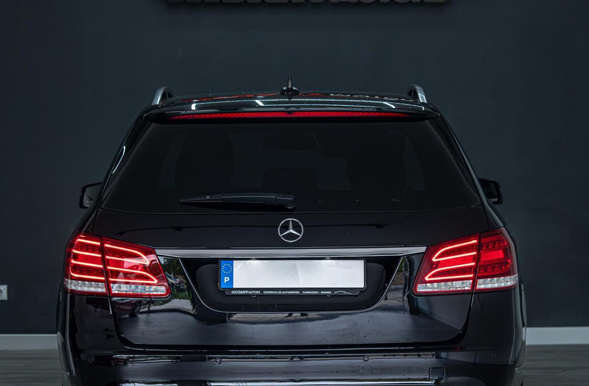 MERCEDES Classe E E 220 CDi Avantgarde BlueEfficiency