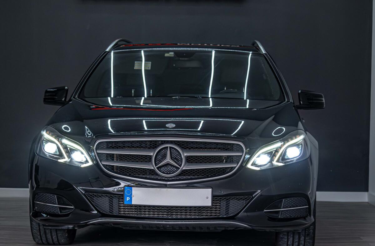 MERCEDES Classe E E 220 CDi Avantgarde BlueEfficiency