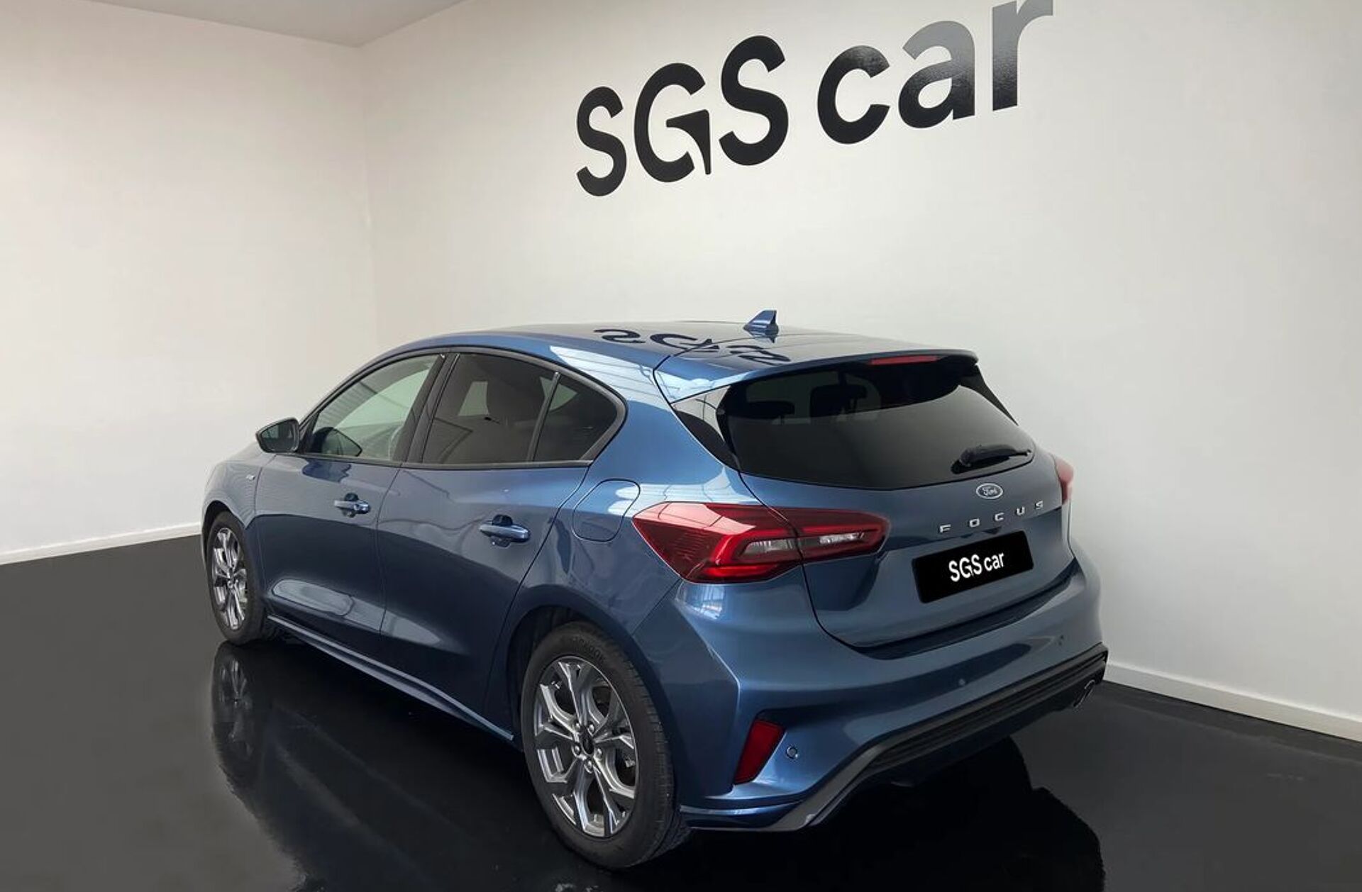 FORD Focus 1.0 EcoBoost MHEV ST-Line