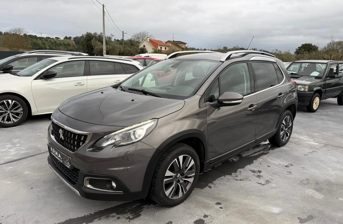 PEUGEOT 2008 1.6 BlueHDi Allure