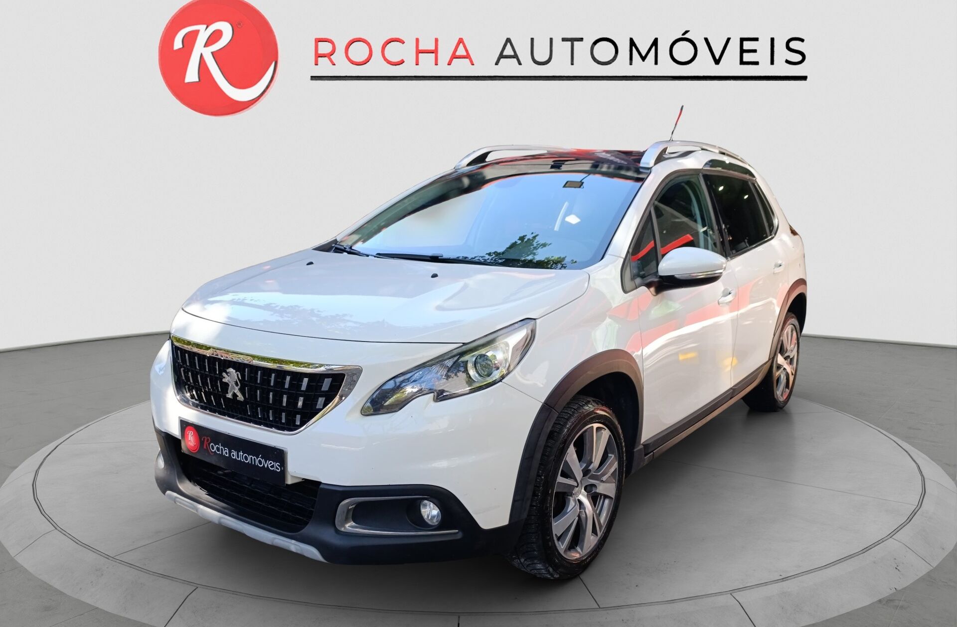 PEUGEOT 2008 1.2 PureTech Allure
