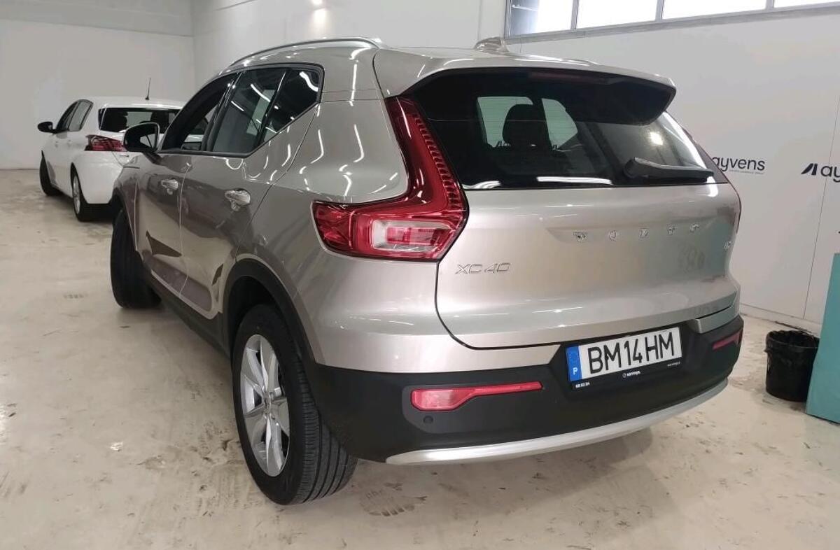 VOLVO XC40 1.5 T2 Core Auto