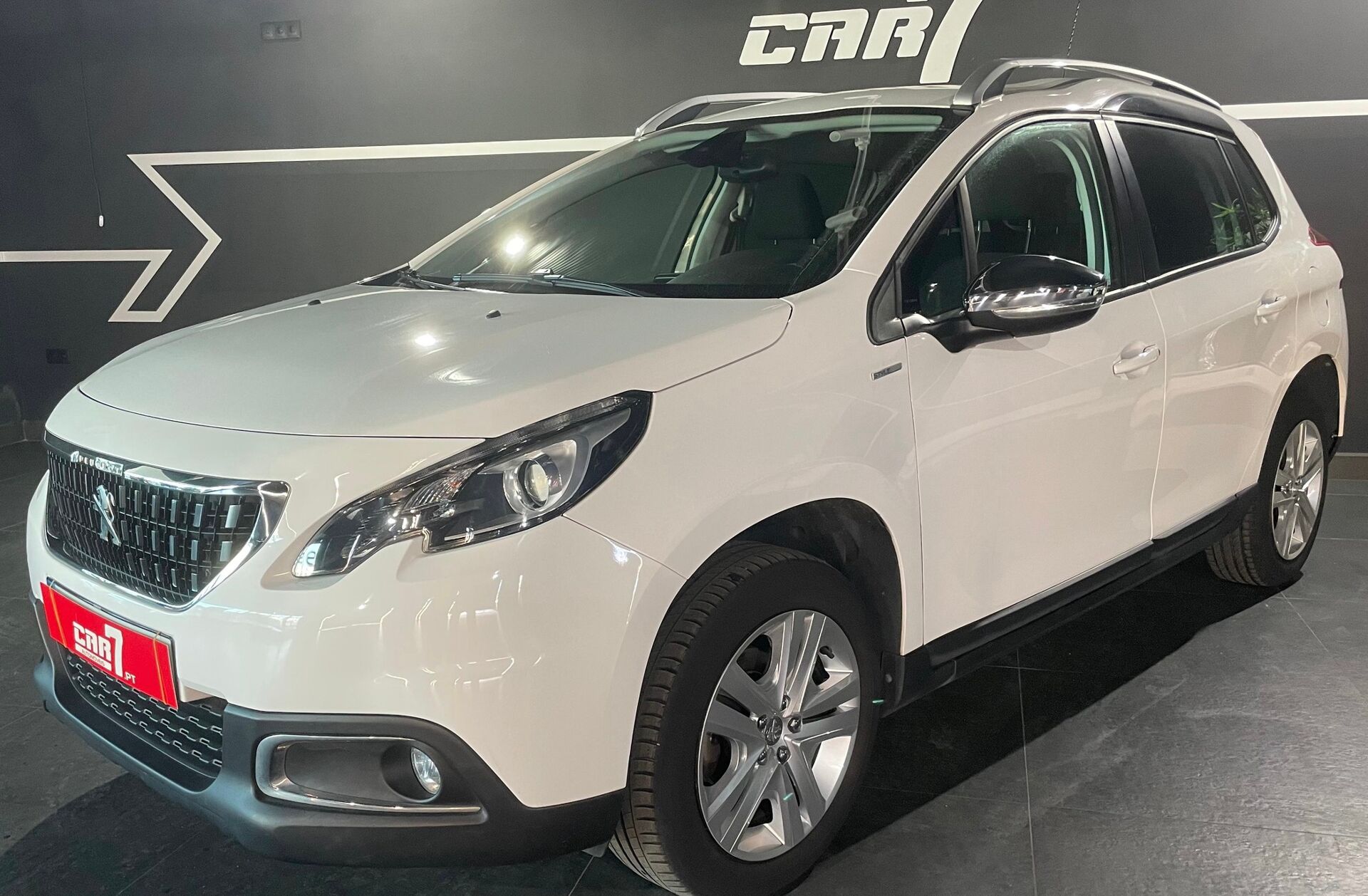 PEUGEOT 2008 1.2 PureTech Style