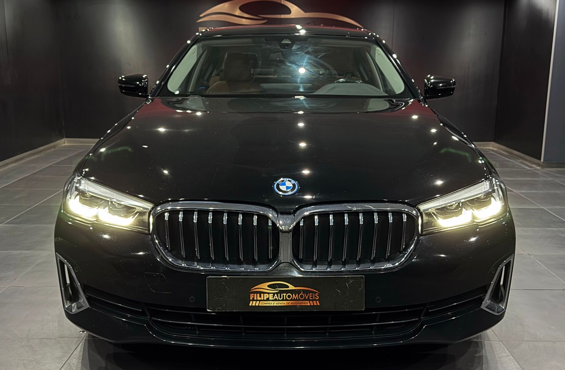 BMW Serie-5 520 e Line Luxury