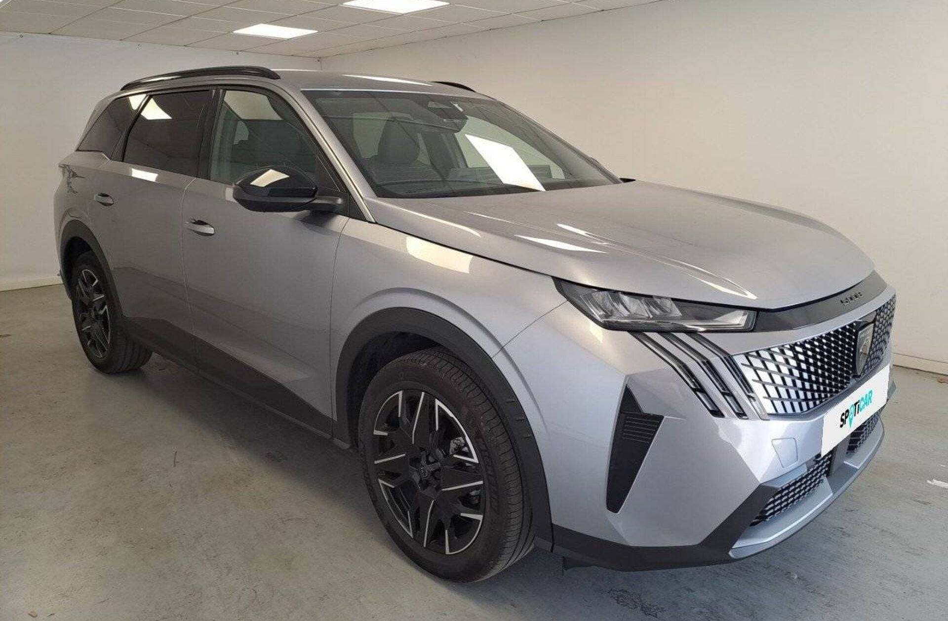 PEUGEOT 5008 1.2 Hybrid Allure e-DCS6