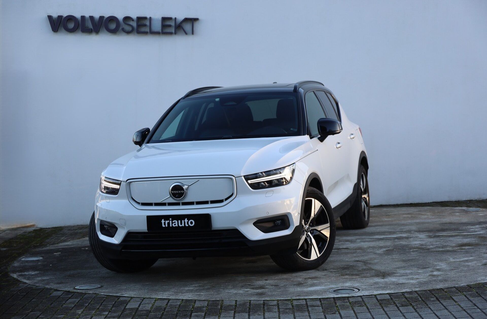 VOLVO XC40 Recharge Twin Pro