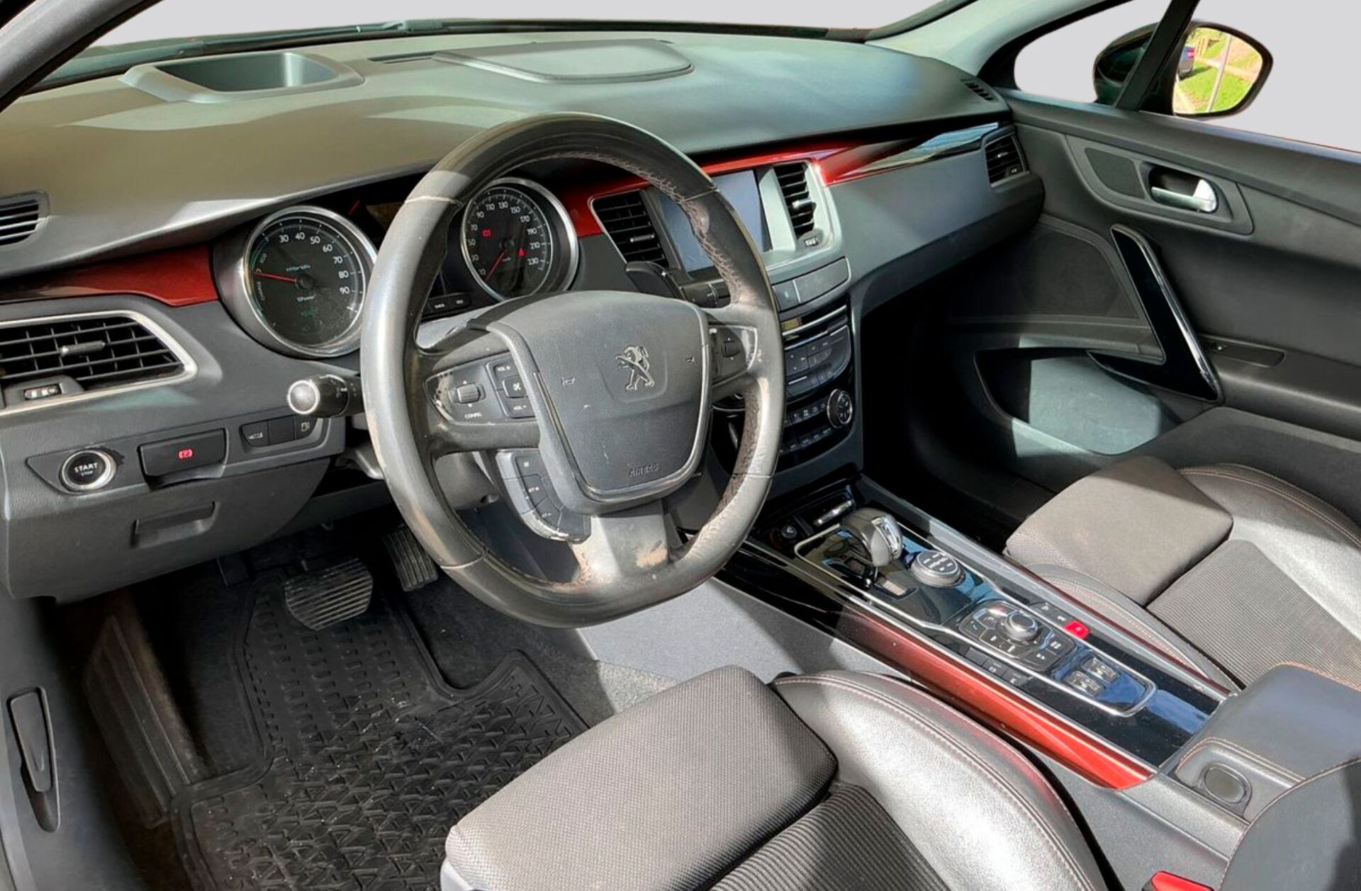 PEUGEOT 508 RXH 2.0 HDi Hybrid4 2-Tronic