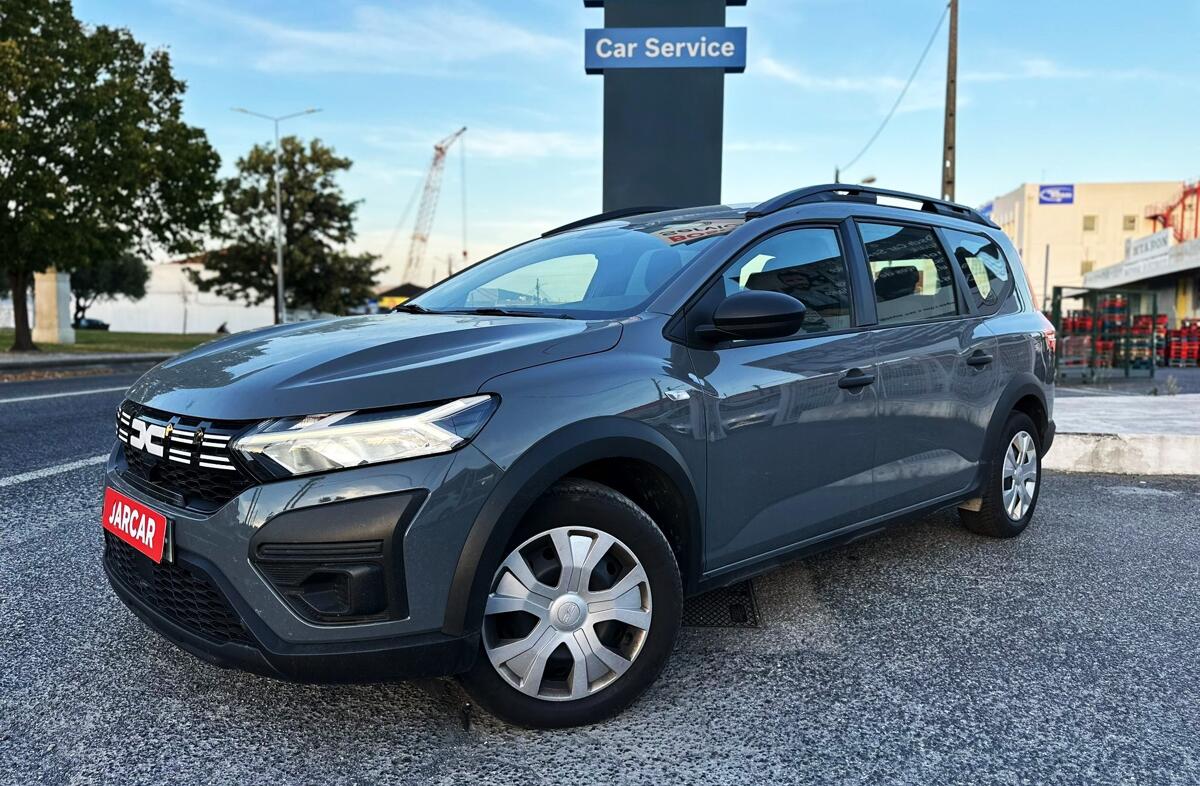 DACIA Jogger 1.0 TCe Essential 7L