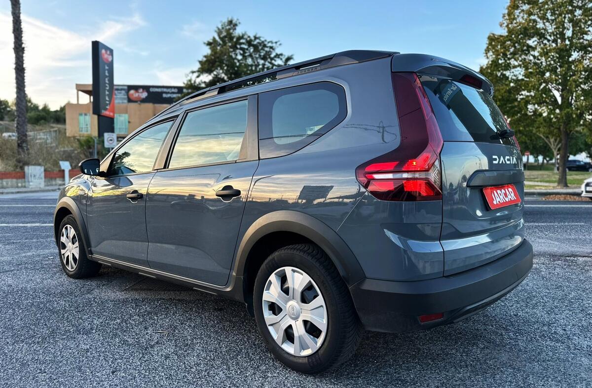 DACIA Jogger 1.0 TCe Essential 7L