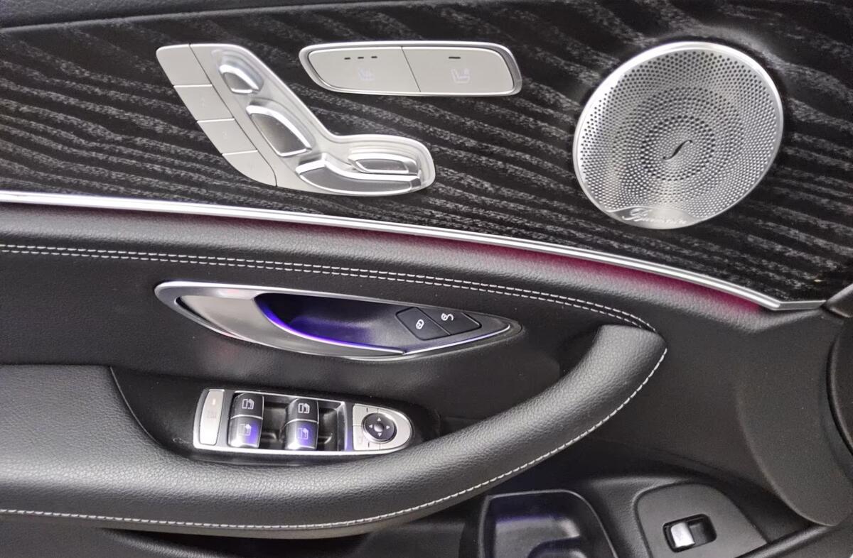 MERCEDES Classe E E 300 de AMG Line