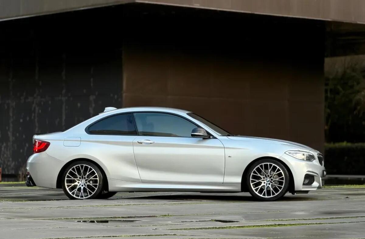 BMW Serie-2 218 d Pack M Auto