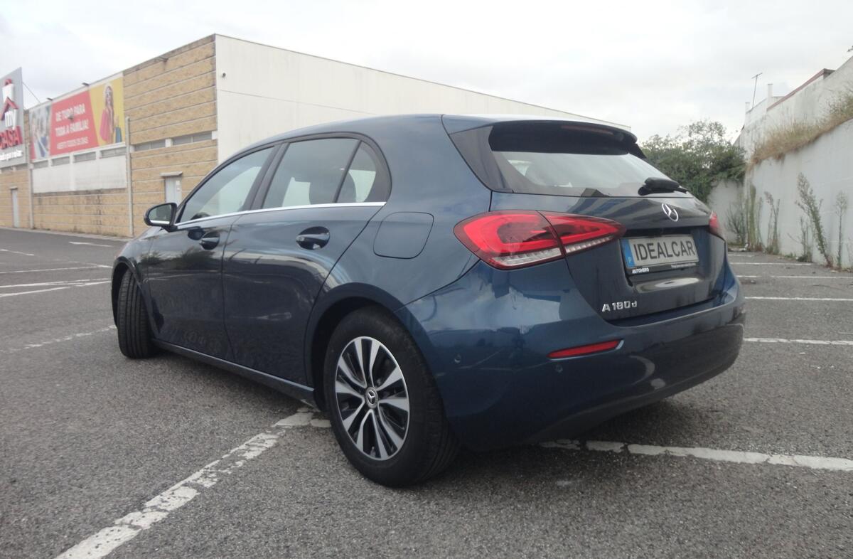 MERCEDES Classe A A 180 d Style