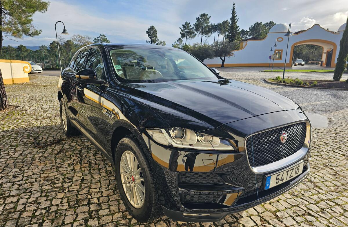 JAGUAR F-Pace 2.0 i4D Prestige Aut.