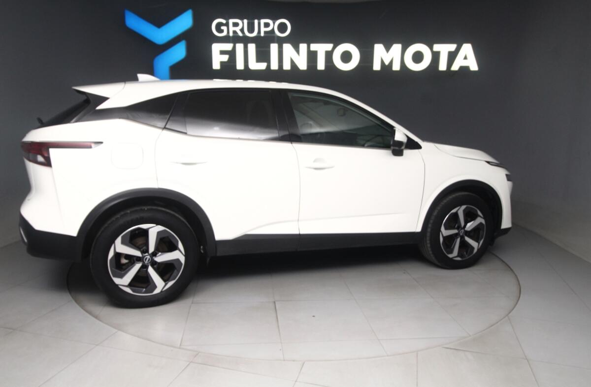 NISSAN Qashqai 1.3 DIG-T Acenta