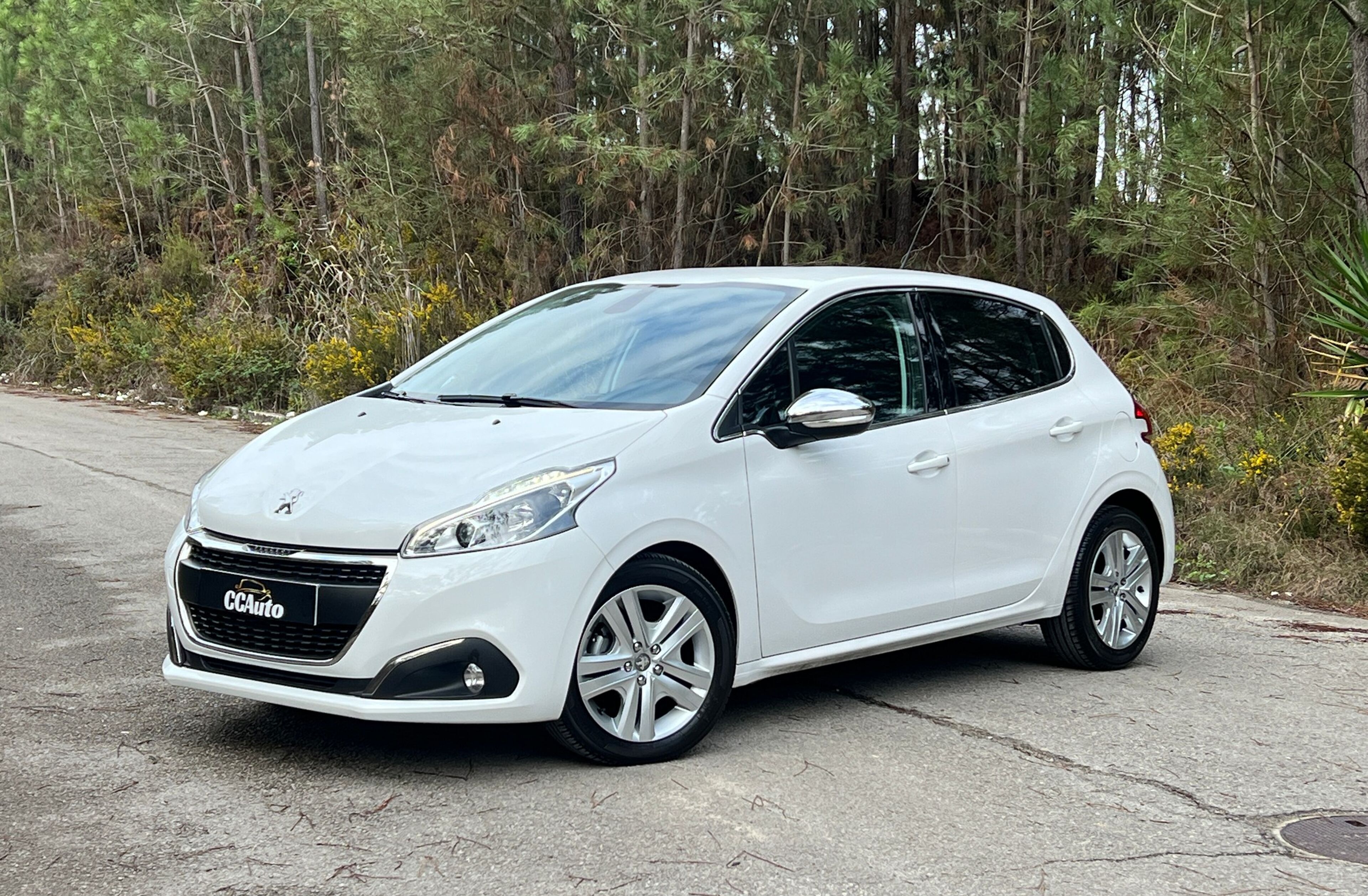 PEUGEOT 208 1.5 BlueHDi Allure