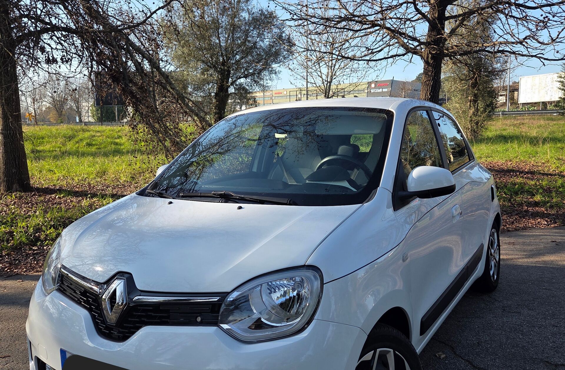 RENAULT Twingo 0.9 TCe Le Coq Sportif
