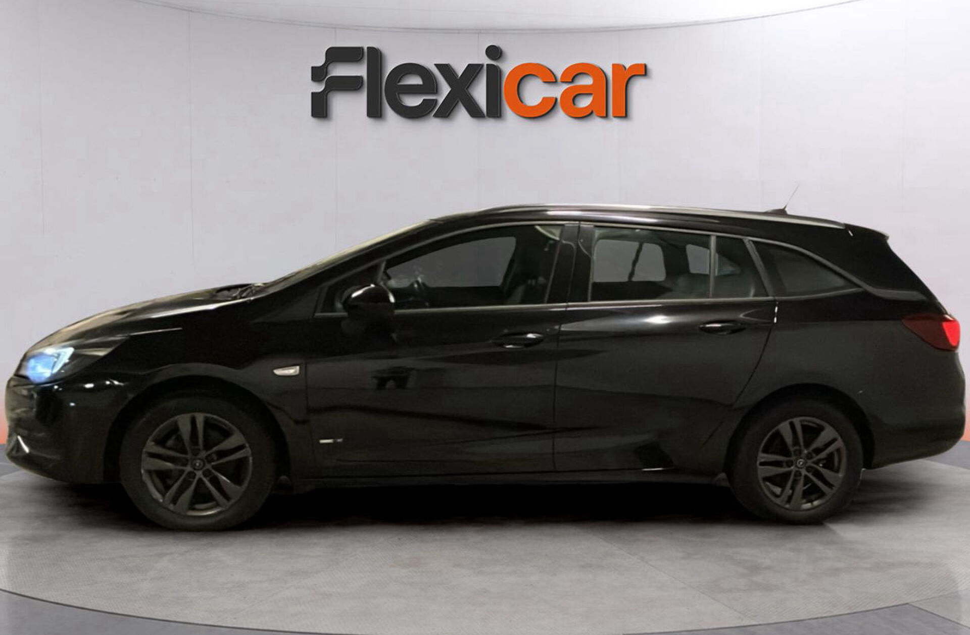 OPEL Astra 1.2 T Design & Tech S/S