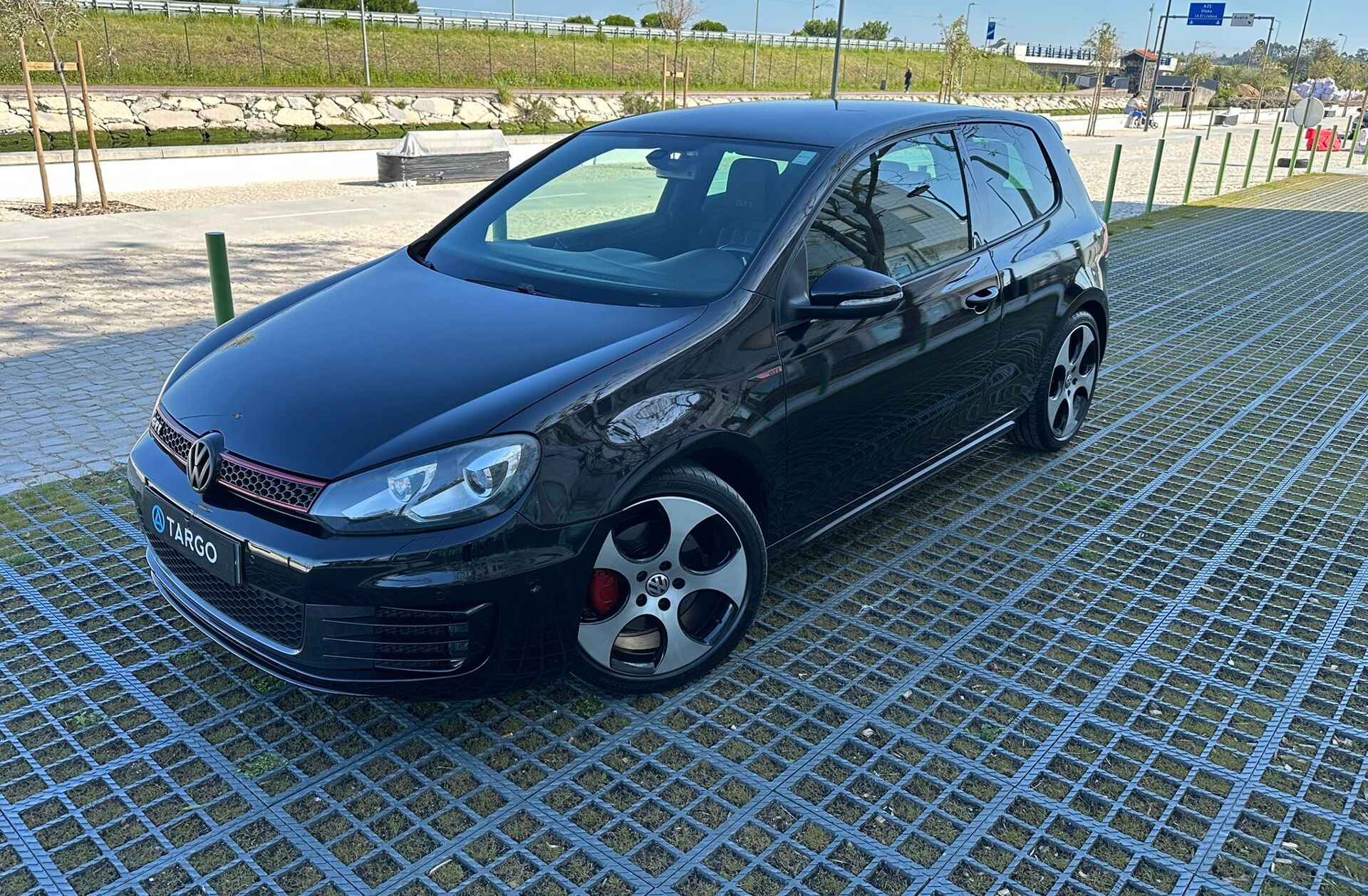 VOLKSWAGEN Golf 2.0 TSi GTi