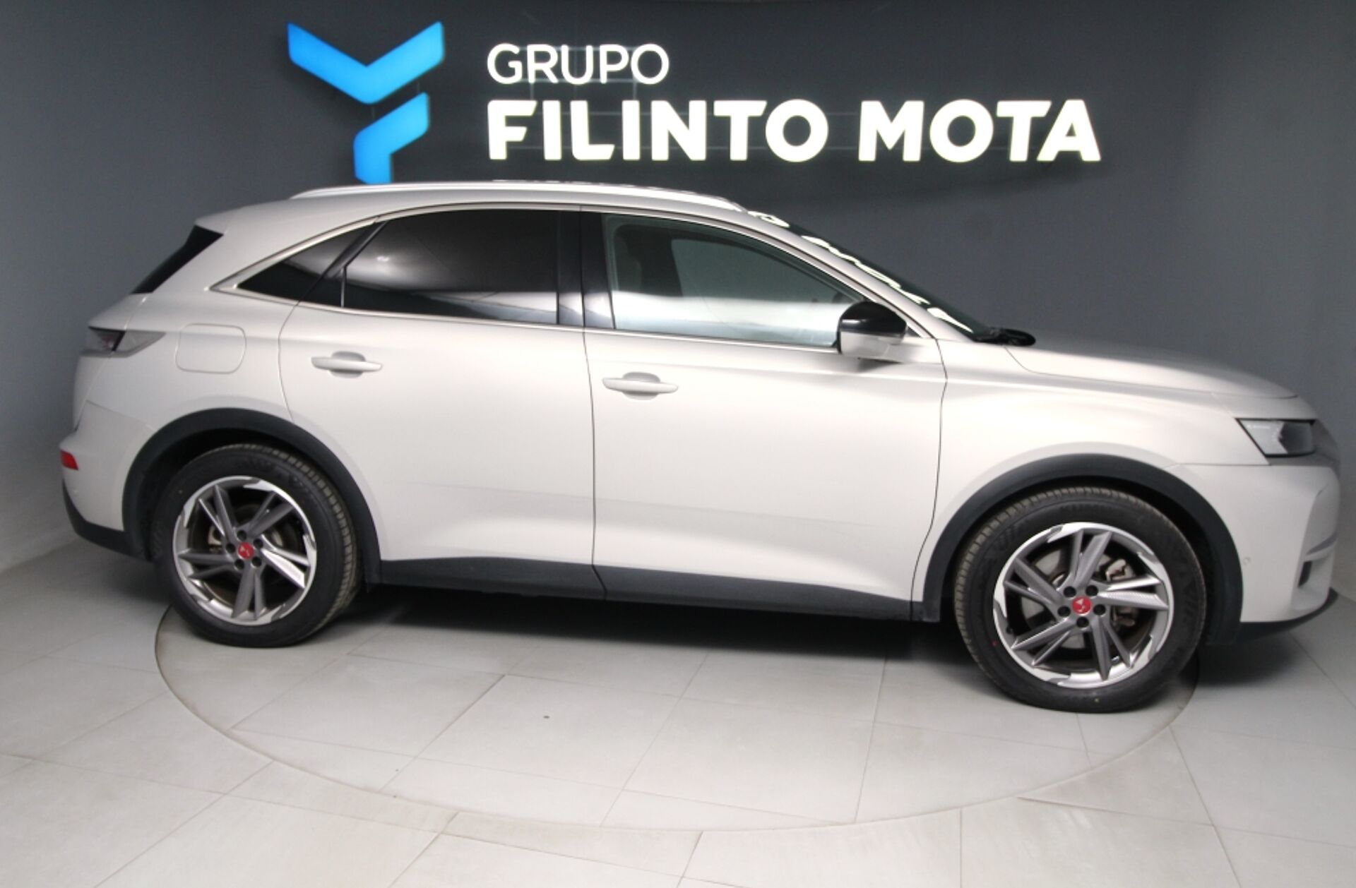 DS DS 7 CB 2.0 BlueHDi Performance Line EAT8