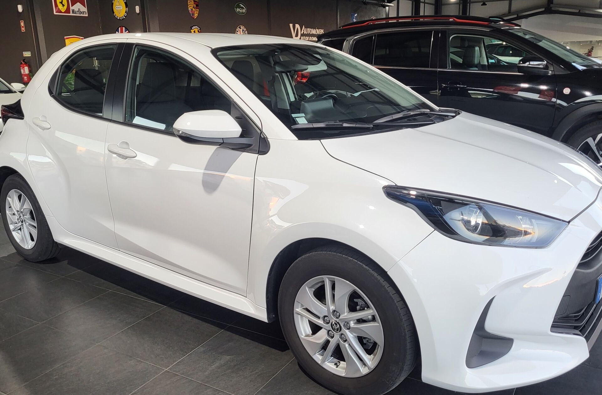 TOYOTA Yaris 1.0 VVT-i Comfort