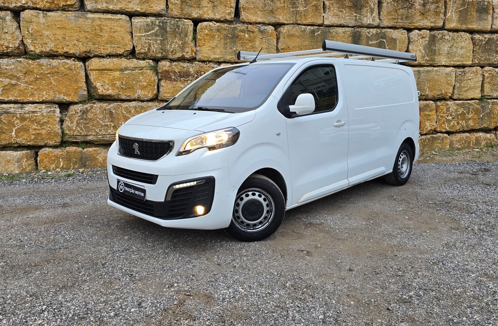 PEUGEOT Expert 2.0 BlueHDi L2H1 Premium Standard EAT8