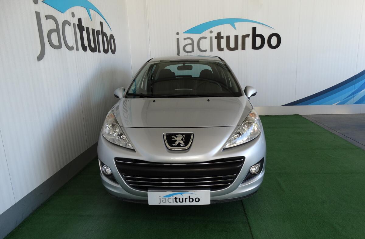 PEUGEOT 207 1.4 HDi SE 200 Anos