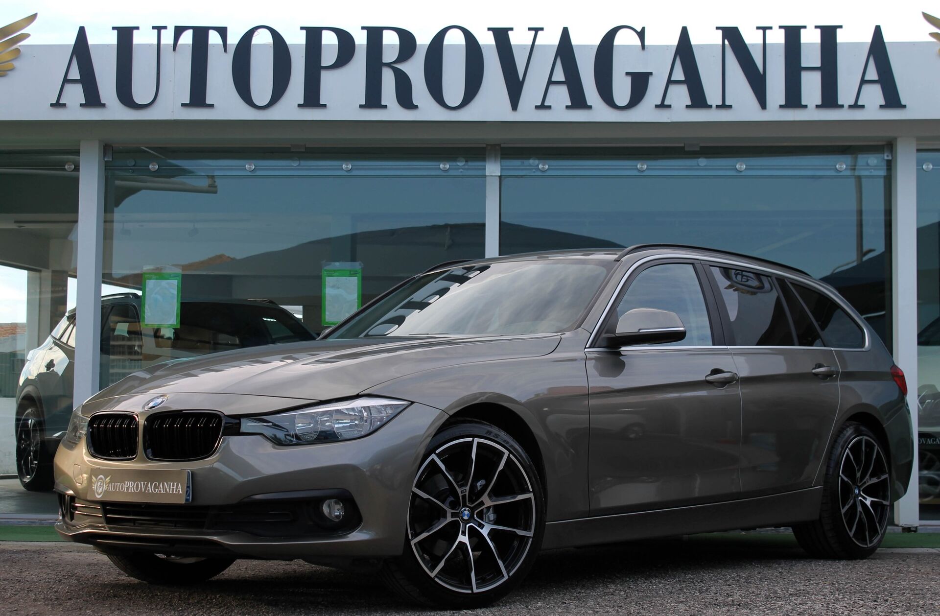 BMW Serie-3 318 d Touring Advantage Auto