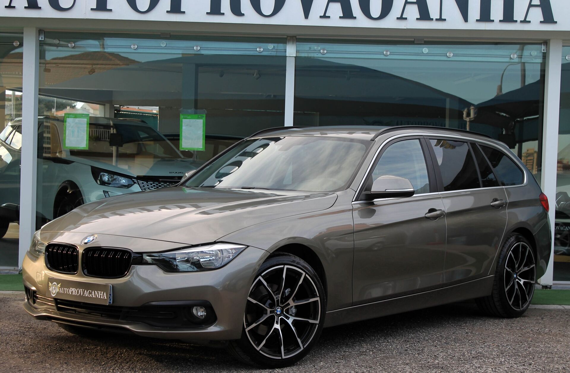 BMW Serie-3 318 d Touring Advantage Auto