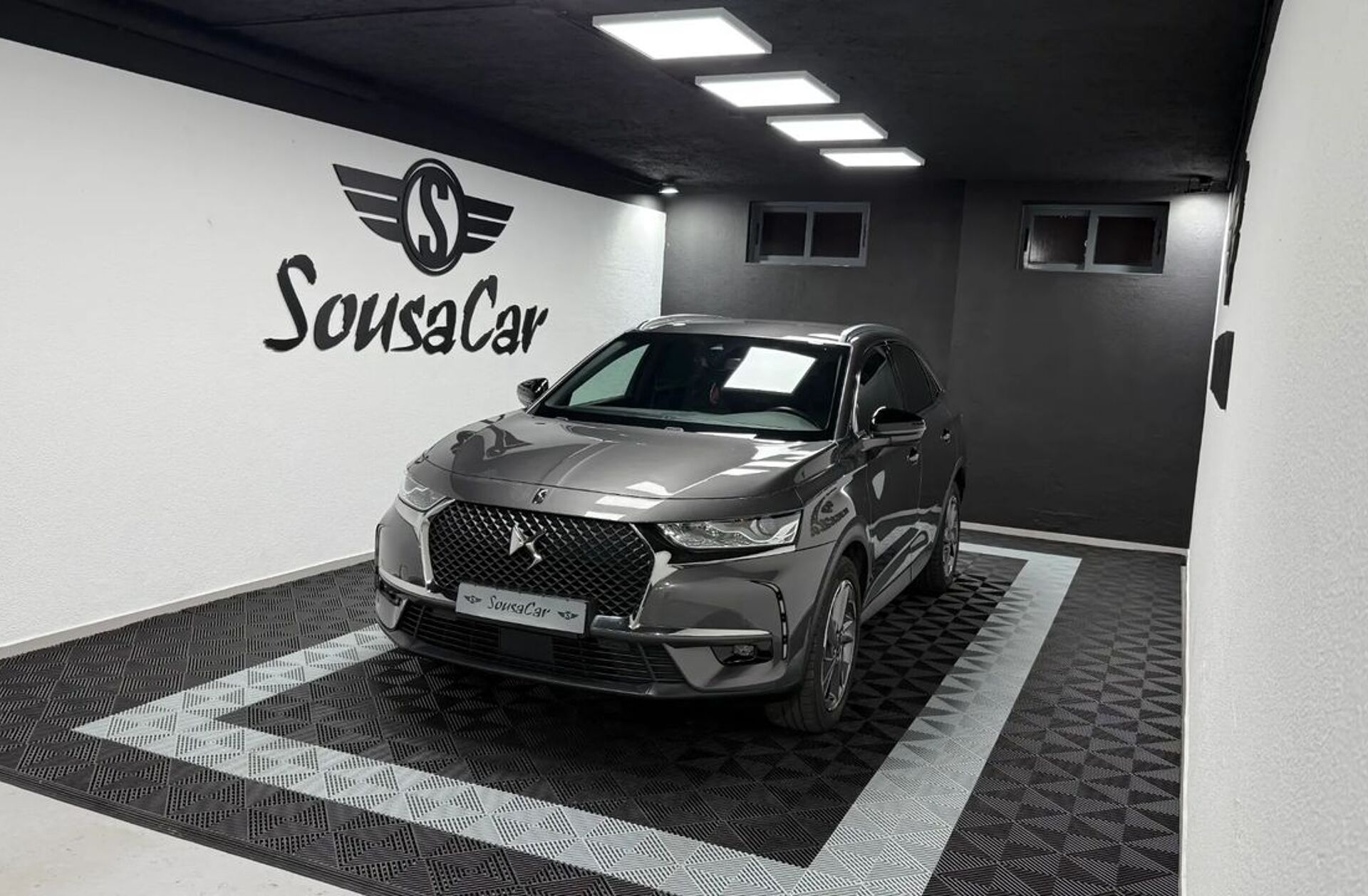 DS DS 7 CB 2.0 BlueHDi Performance Line EAT8