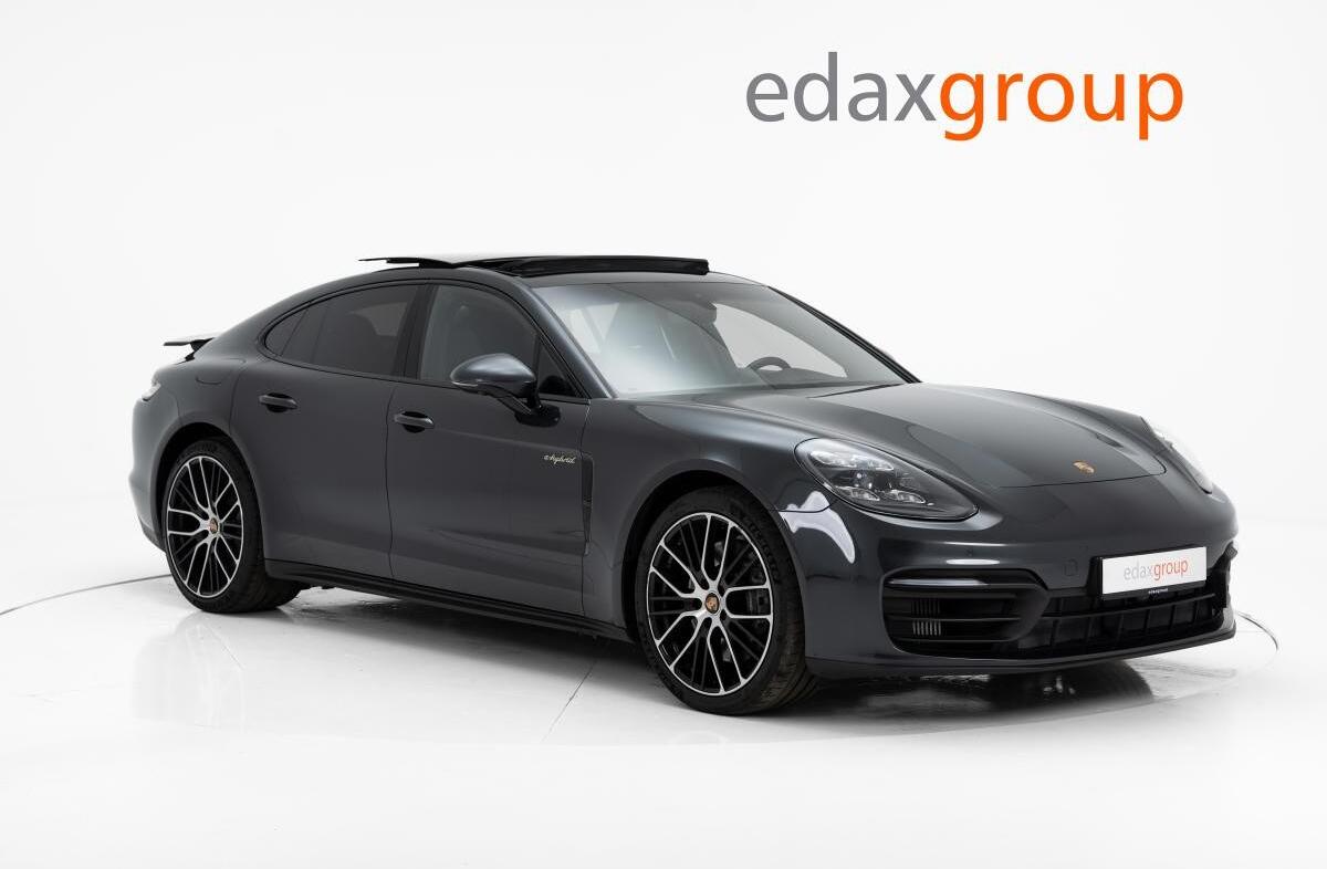 PORSCHE Panamera 4 E-Hybrid