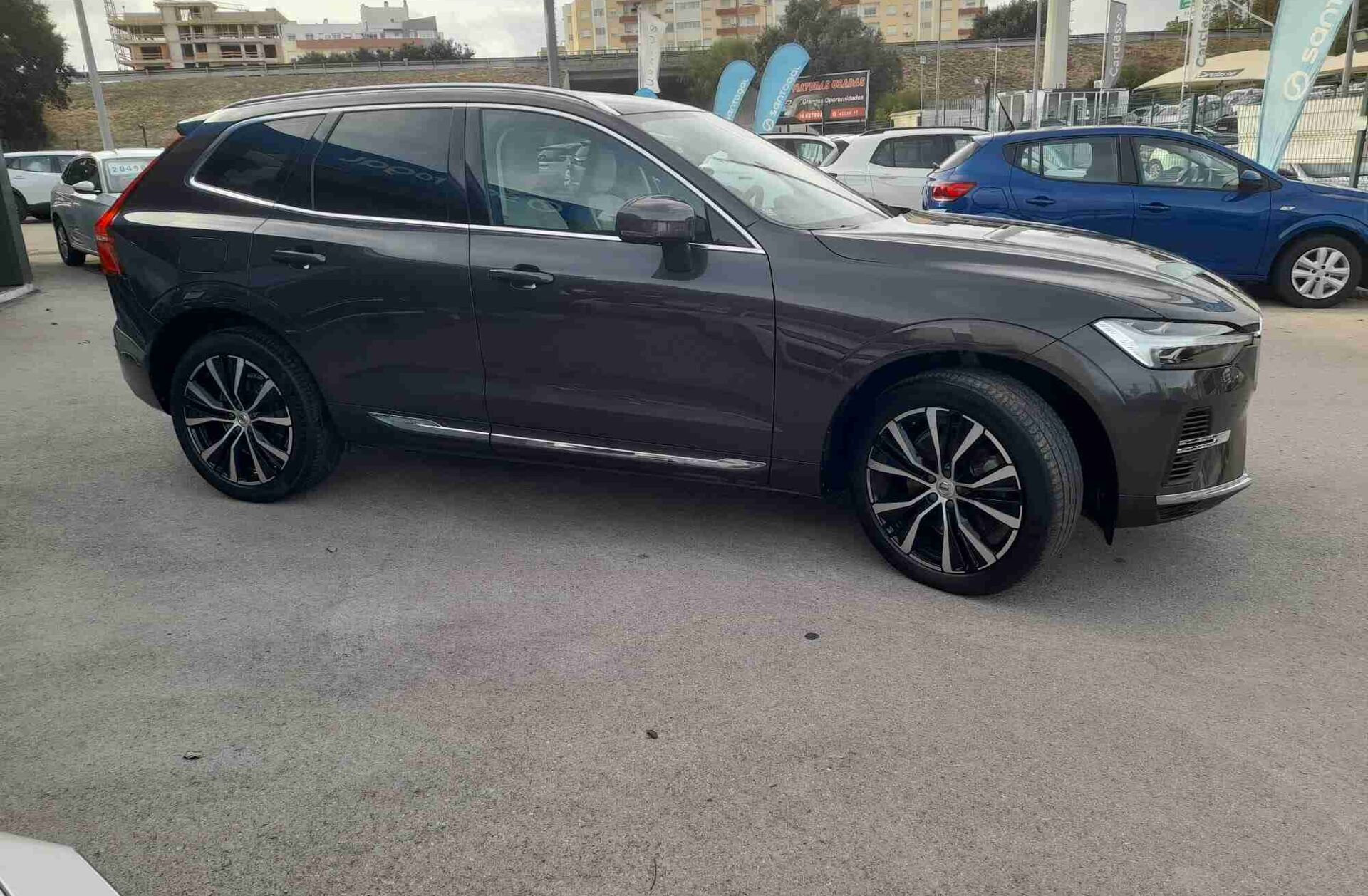 VOLVO XC60 2.0 T6 PHEV Plus Bright AWD