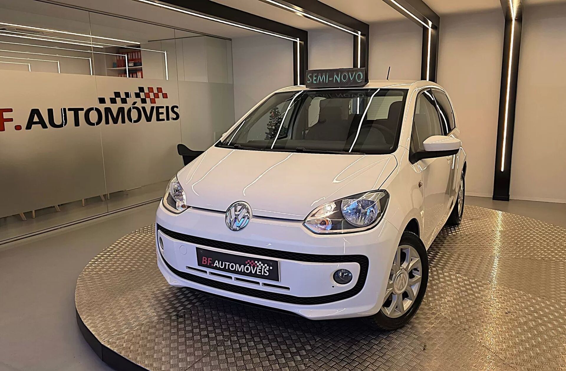 VOLKSWAGEN Up 1.0 BlueMotion Move Up!