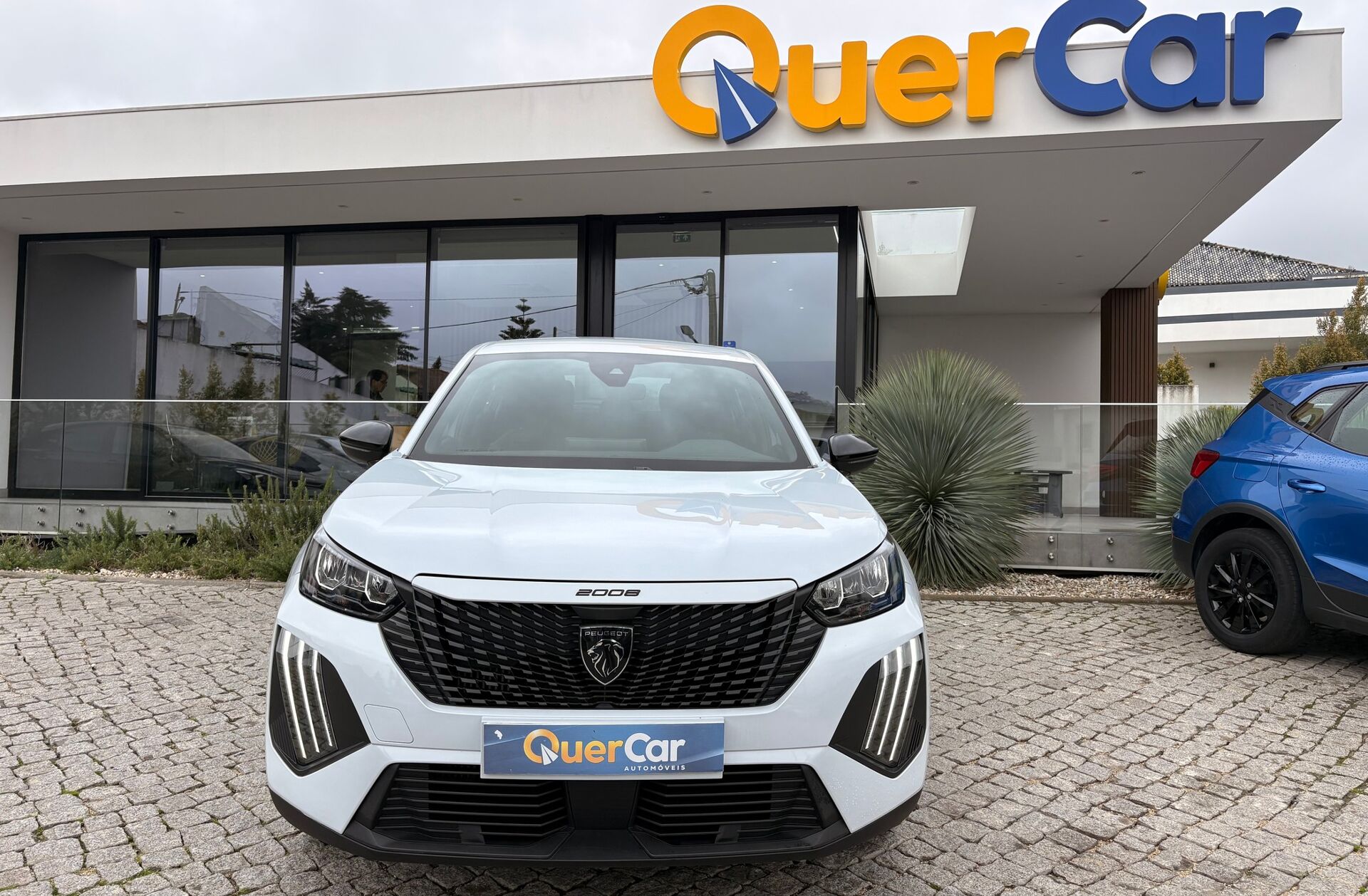 PEUGEOT 2008 1.2 PureTech Active Pack