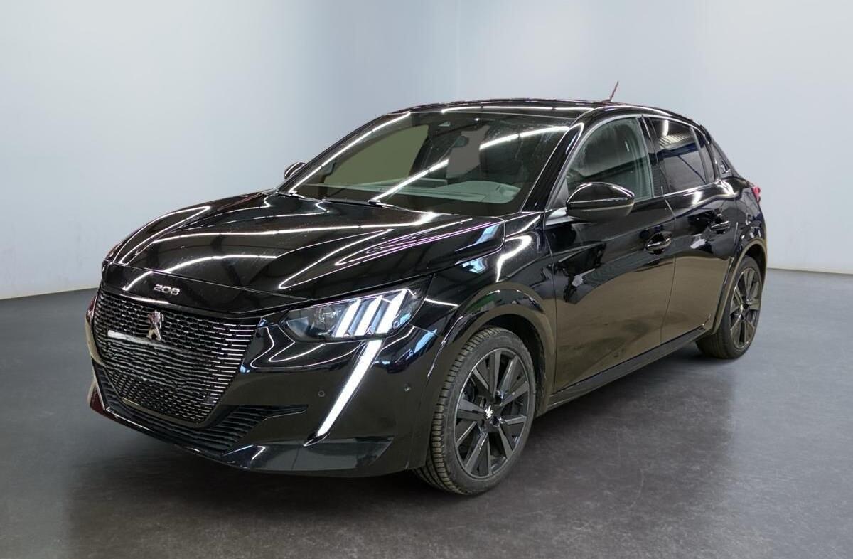 PEUGEOT 208 1.2 PureTech GT EAT8