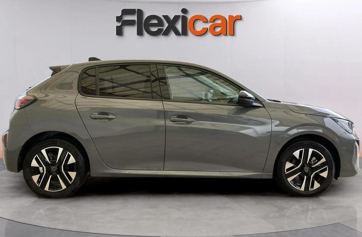 PEUGEOT 208 1.2 PureTech Allure