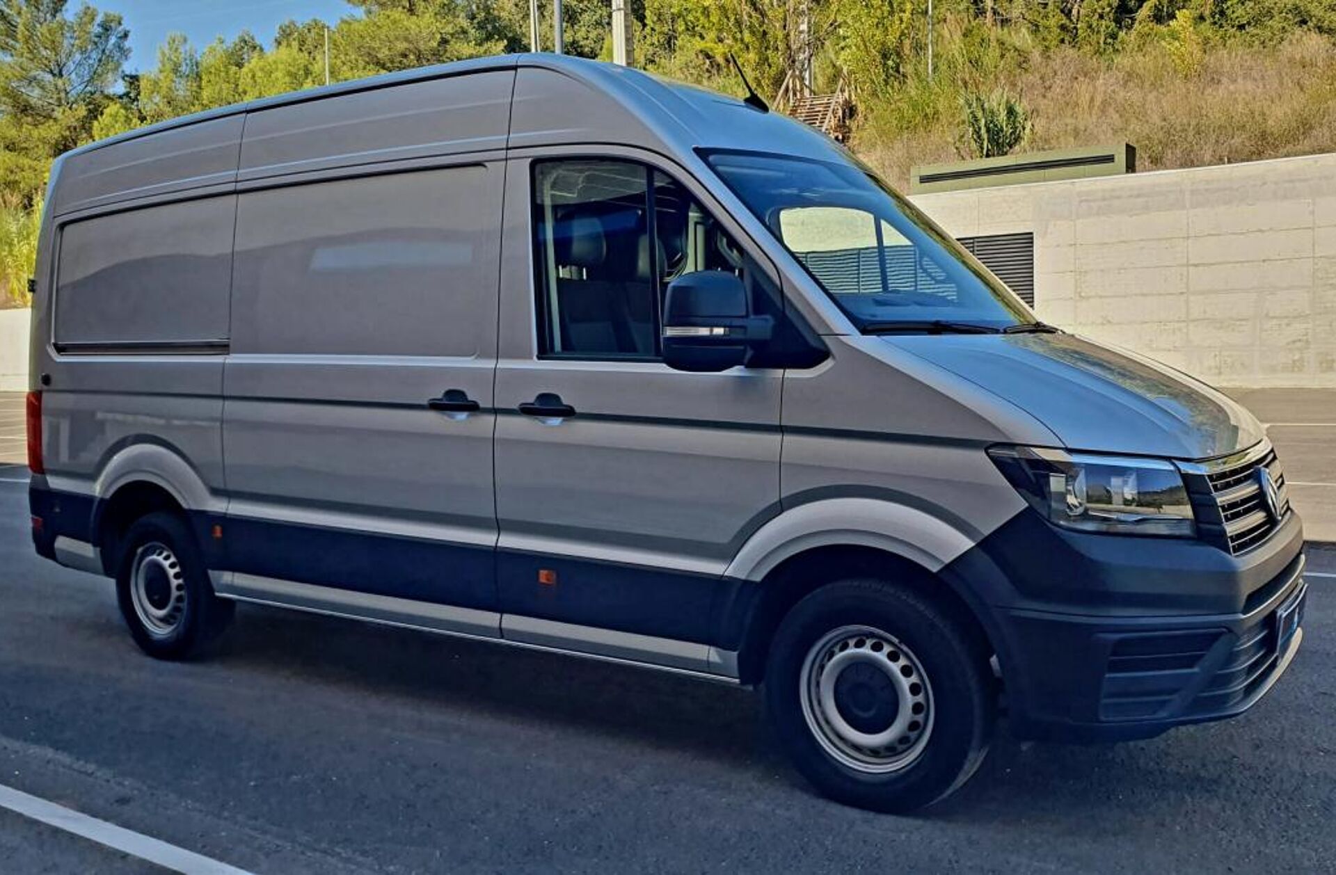 VOLKSWAGEN Crafter 35 2.0 TDI L3H2 Médio TB