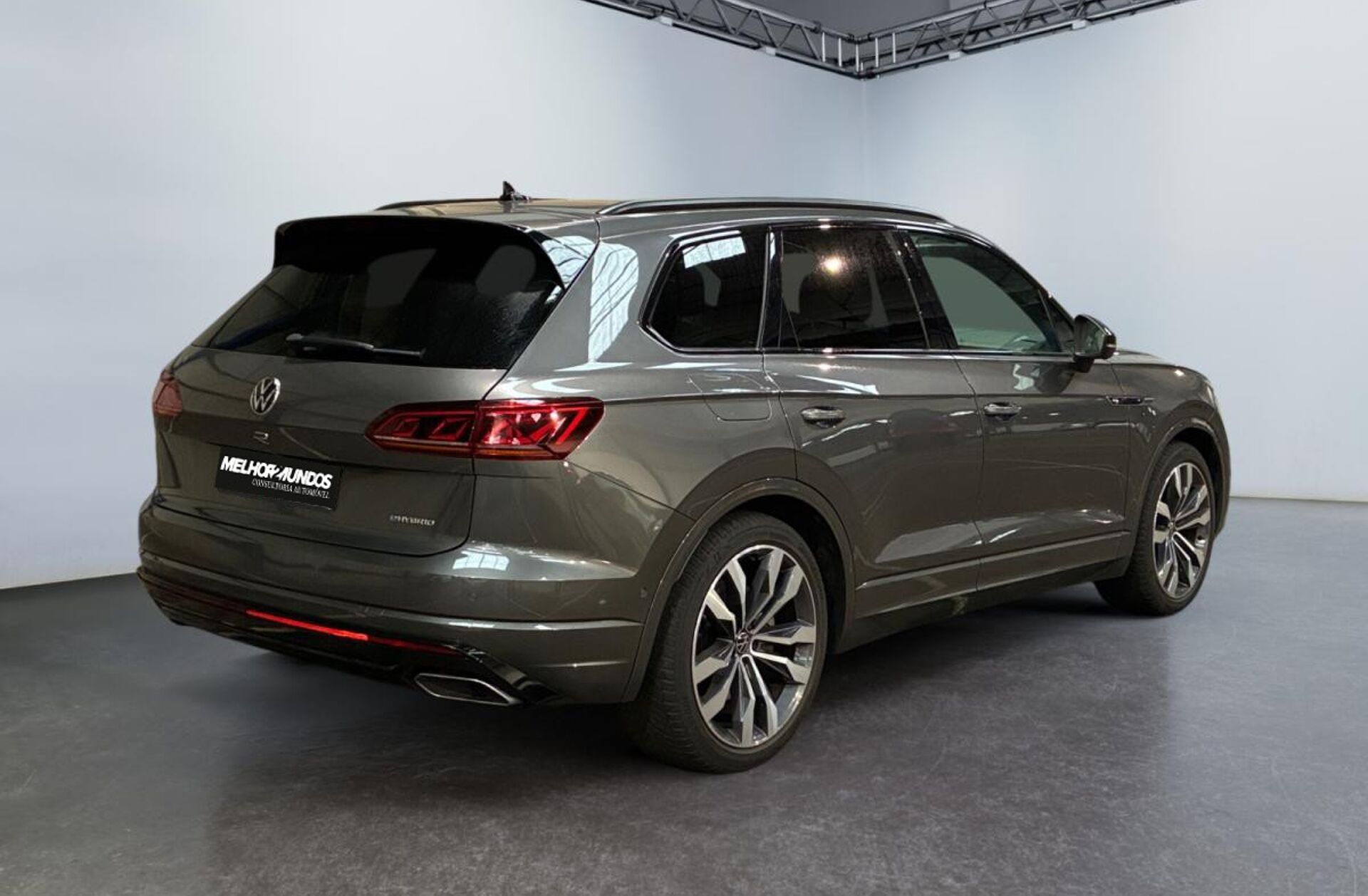 VOLKSWAGEN Touareg 3.0 TSI e-Hybrid