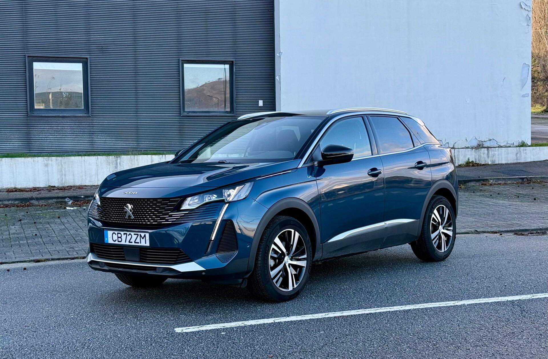 PEUGEOT 3008 1.2 Hybrid GT e-DCS6