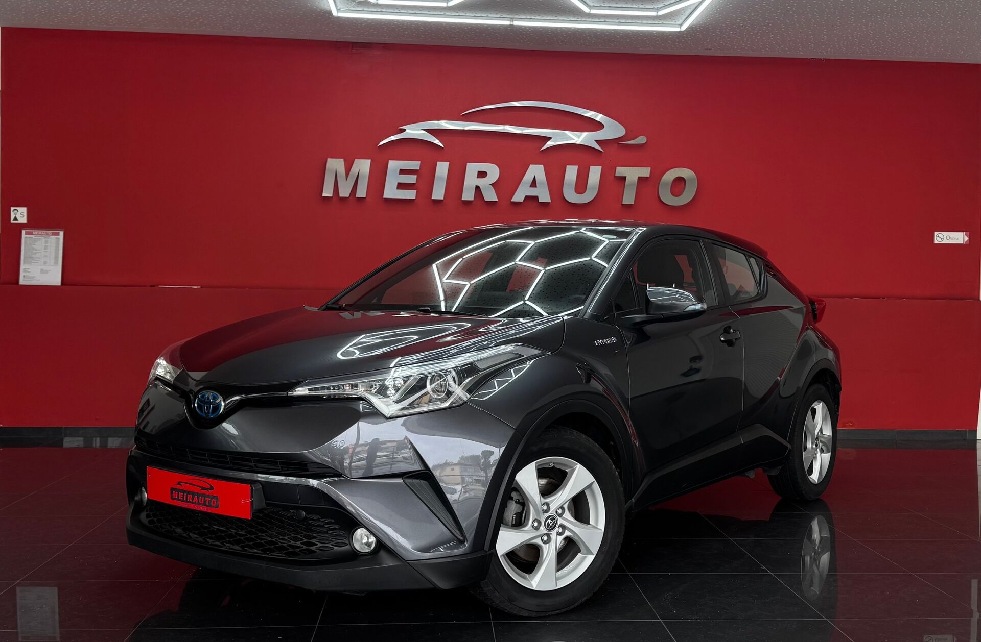 TOYOTA C-HR 1.8 Hybrid Comfort