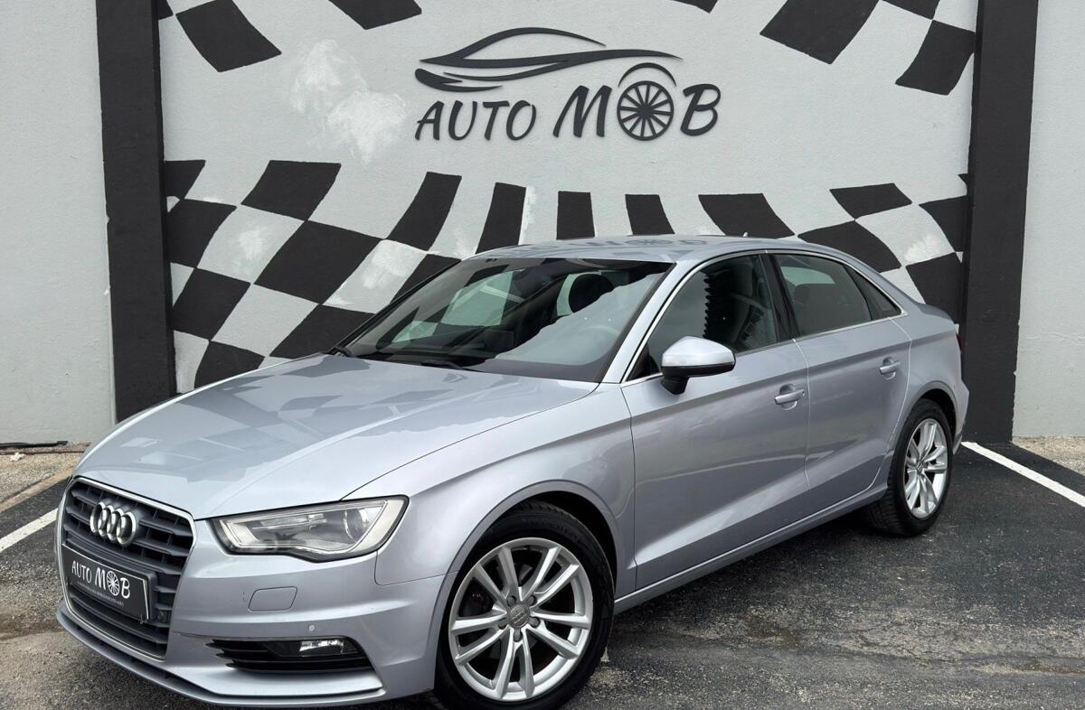 AUDI A3 1.6 TDi Attraction