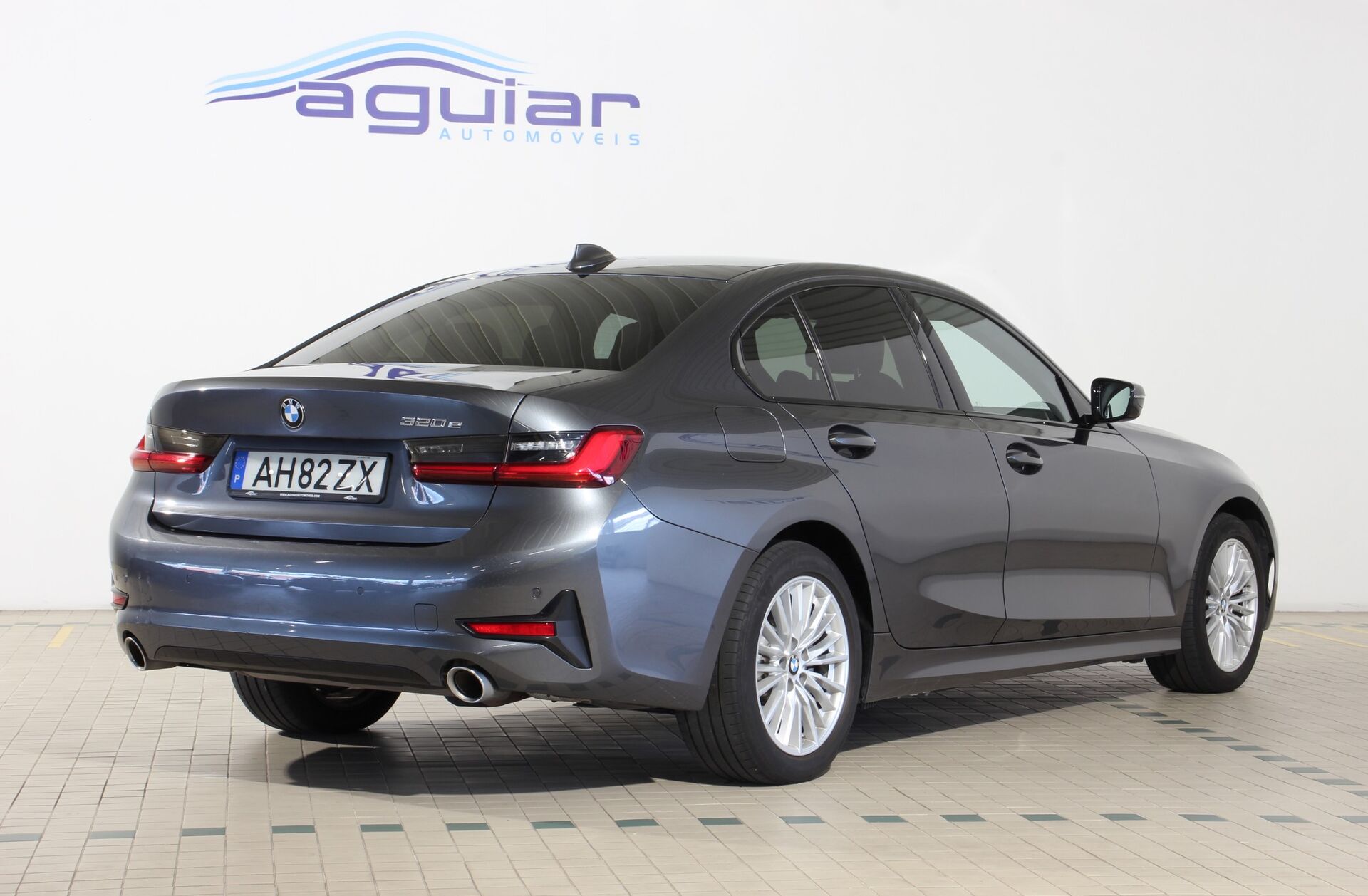 BMW Serie-3 330 e Line Sport Auto