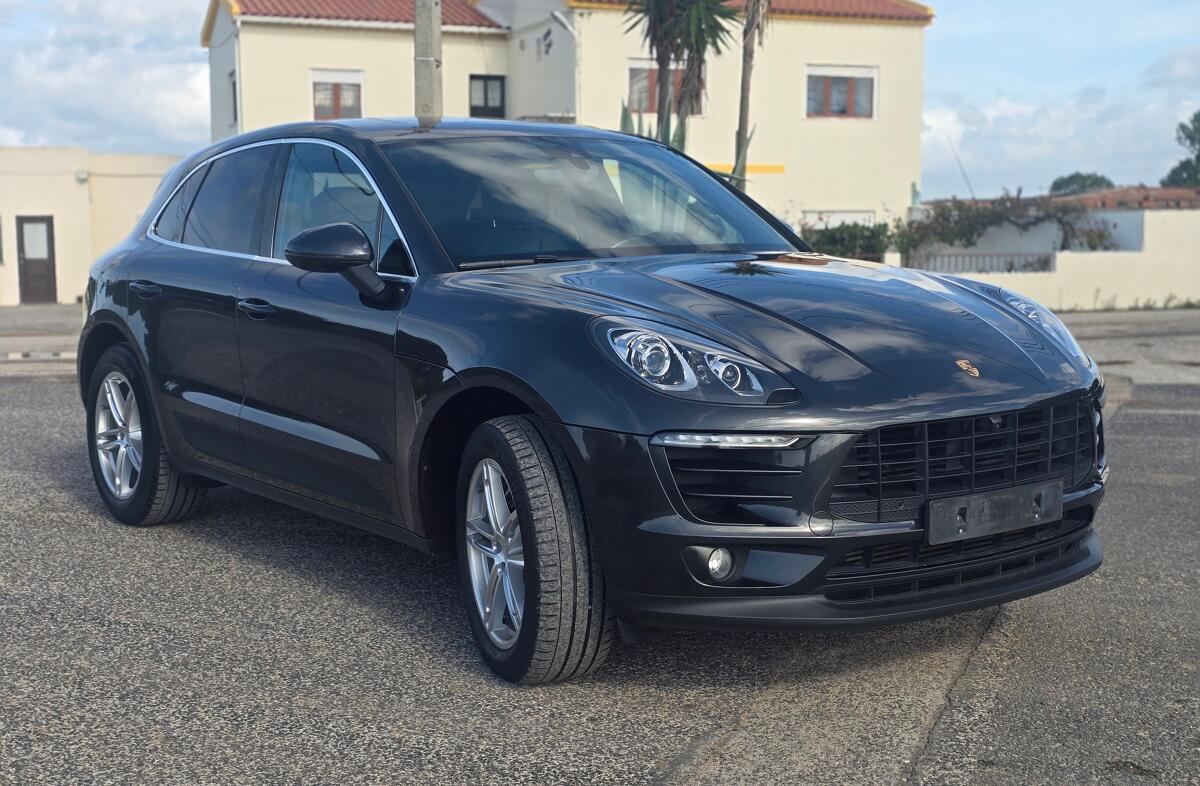 PORSCHE Macan S All Weather