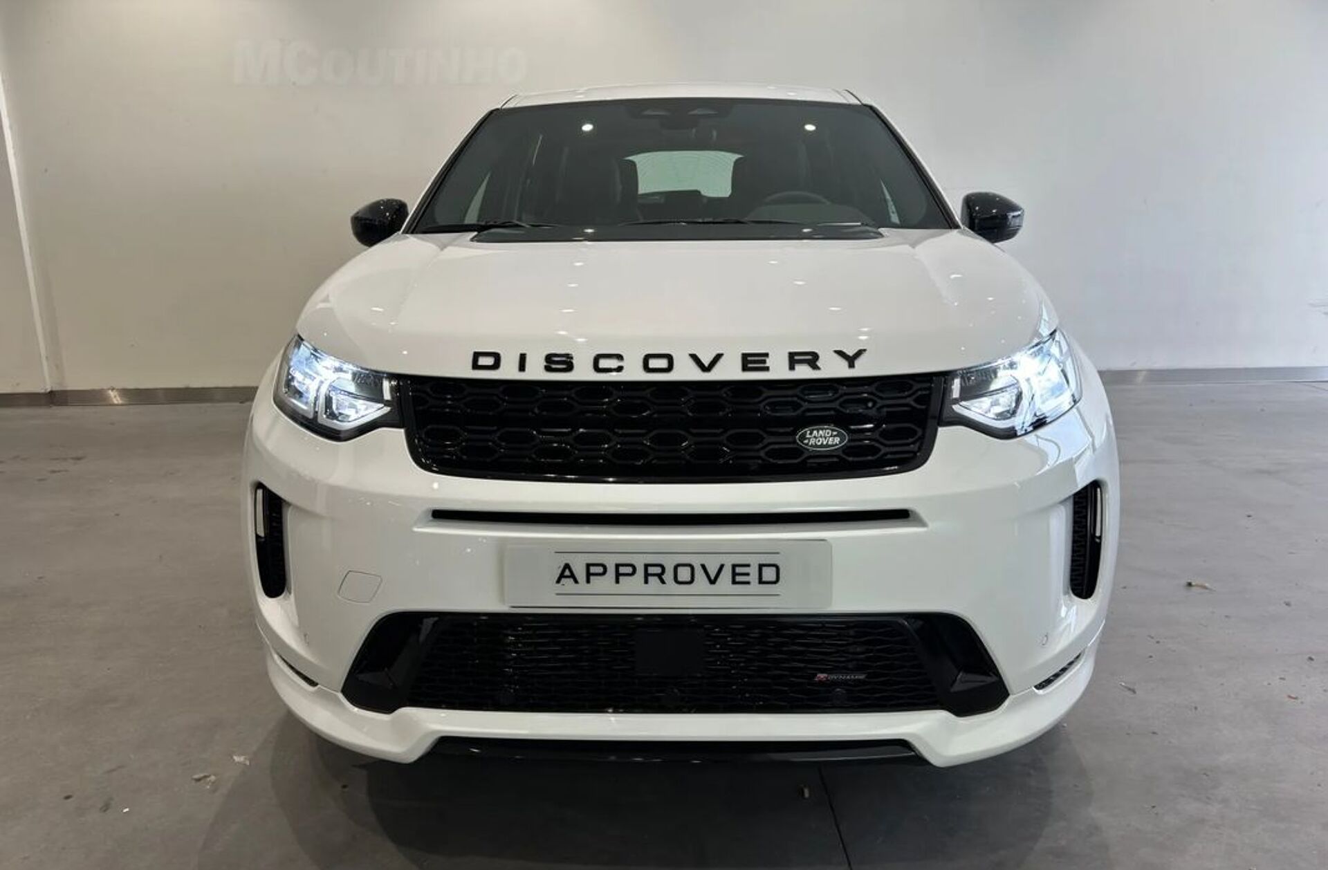 LAND ROVER Discovery S.1.5 I3 P300e AWD Dynamic SE