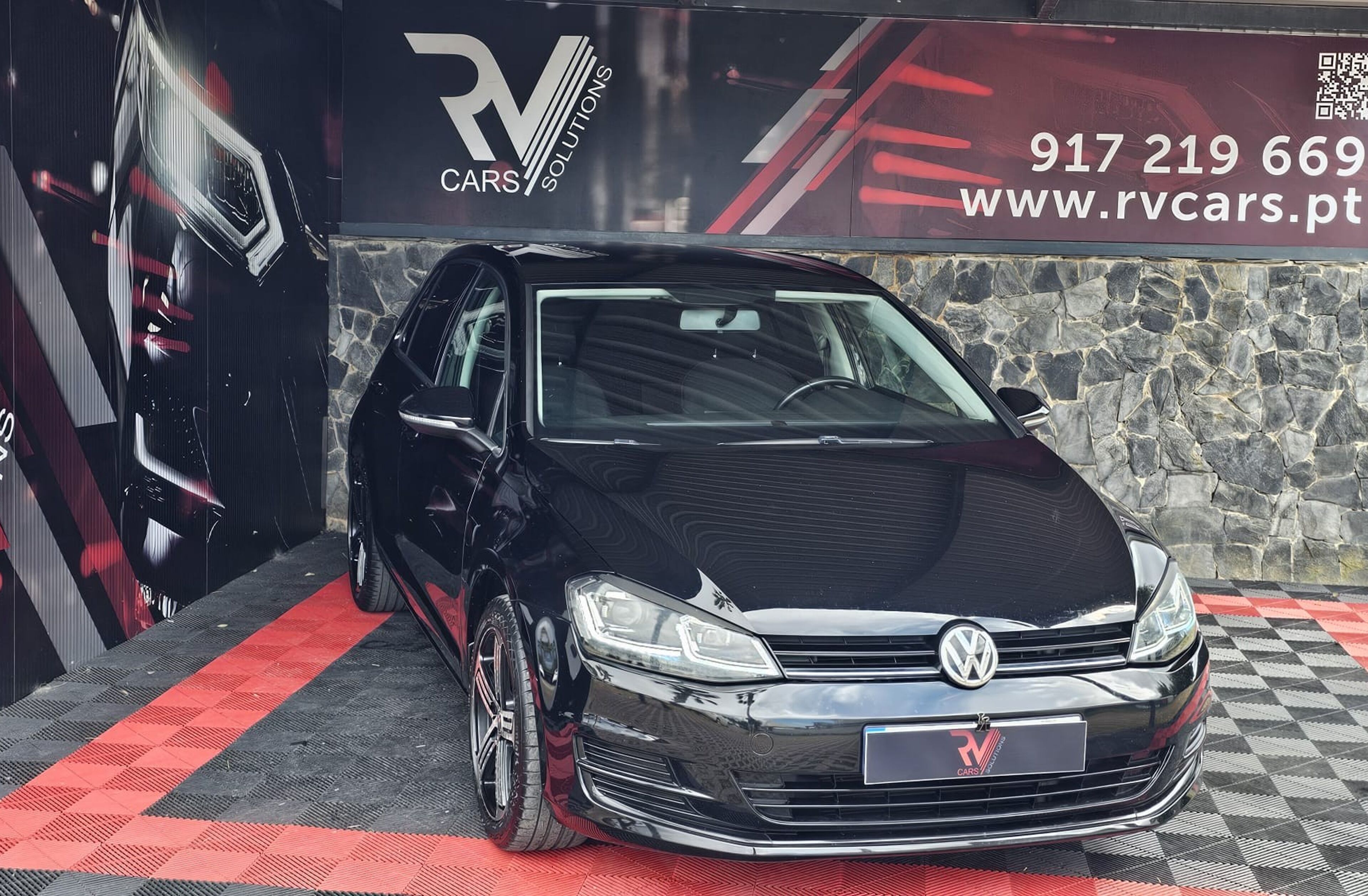 VOLKSWAGEN Golf 1.6 TDi Confortline